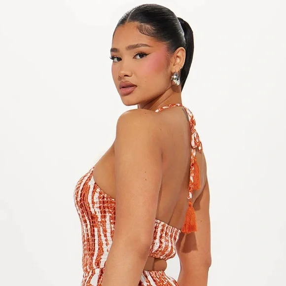 🧡NOVA CURVES CHALLIS MAXI WITH SMOCKED HALTER TOP & OPEN BACK WITH TASSLE TIES - Picture 6 of 6